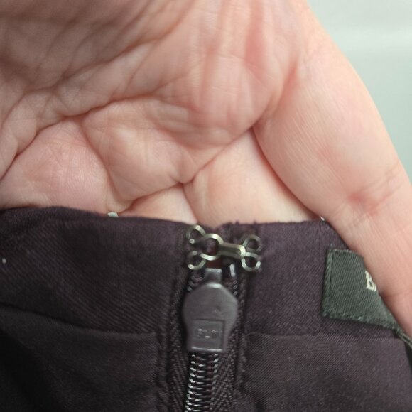 Banana Republic Dark Purple Skirt Mini Back Zipper Lined Slit Size 14 - Picture 5 of 9